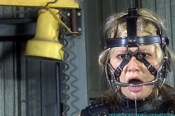 Adara Ponygirl In Harness Pt3 - free porn video