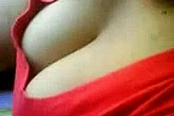 Great tits on the bus - free porn video