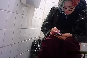 teen Toilet - free porn video
