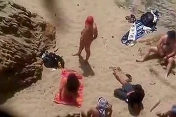 AmateursSex on the Beach - free porn video