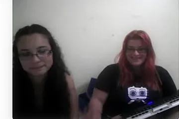 Webcam girls - free porn video