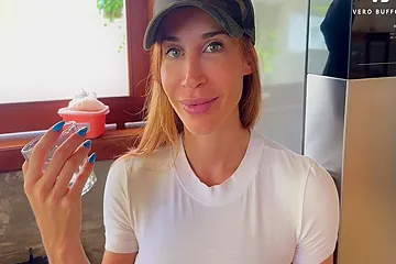 Vero Buffone And Lu Roque In Tia Recien Divorciada Calma El Deseo Con Un Facial De Su Sobrino 20 Min - free porn video