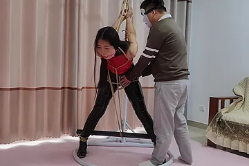 Bitch Tied Up - free porn video