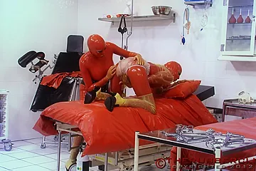 Gentle Fetish Anal Actions With Latex And Bdsm - free porn video