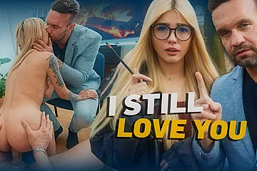 HUNT4K. Fucking a stranger and kissing my BF at the same time - free porn video