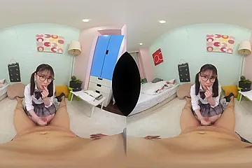 A cute seduction with an innocent body. - free porn video