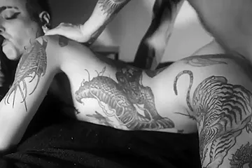 je me fais defoncer le cul par un autre devant mon homme - free porn video