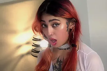 Niks Indian In Hombre Sexy Me Sorprende Masturbandome Y Decide Ayudarme Con Su Gran Pene (parte ) - Aviigail - free porn video